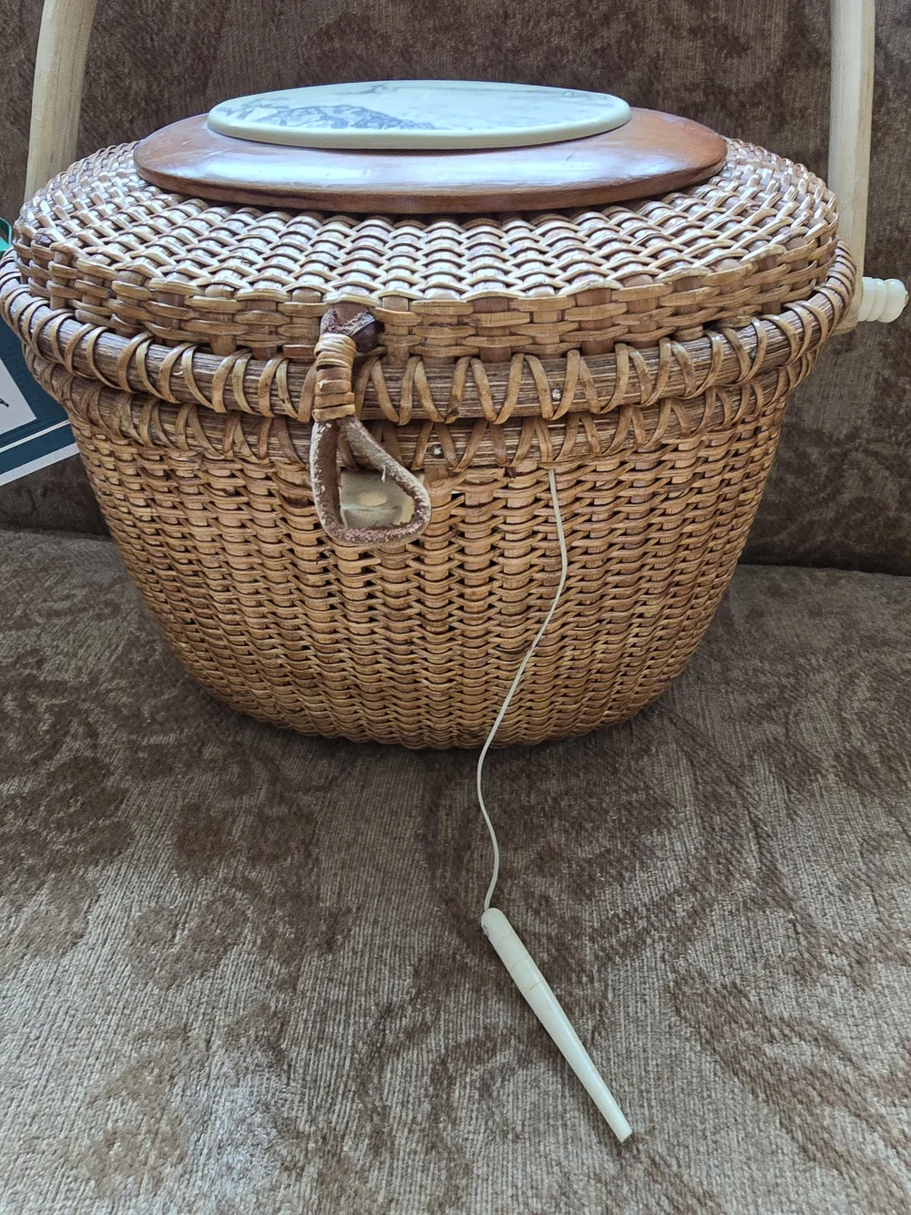 Stephen Barlow Nantucket Basket Purse Medium Brown Oval Lid